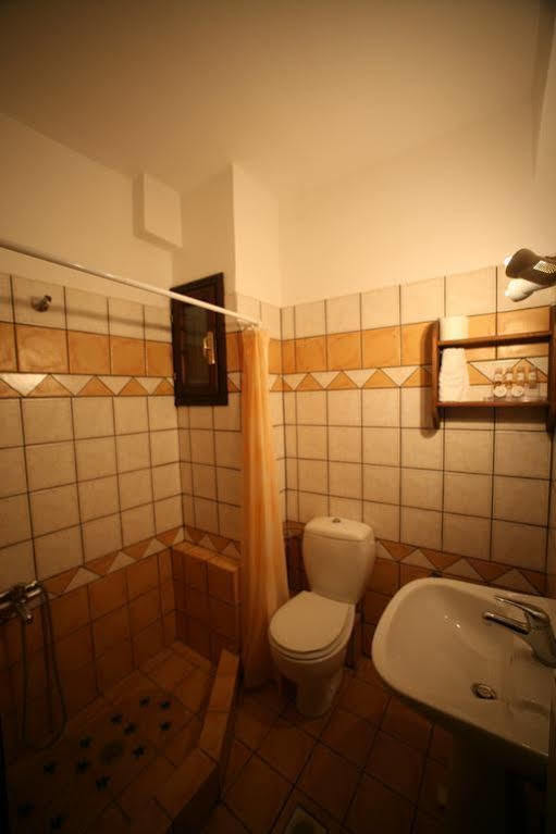 เฟรตซาโต Aparthotel Elati  ภายนอก รูปภาพ