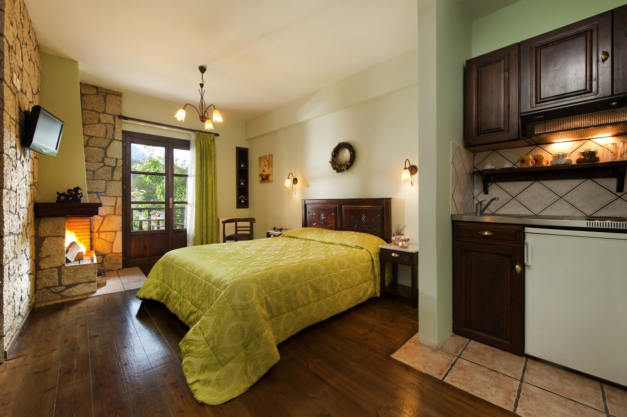 เฟรตซาโต Aparthotel Elati  ภายนอก รูปภาพ